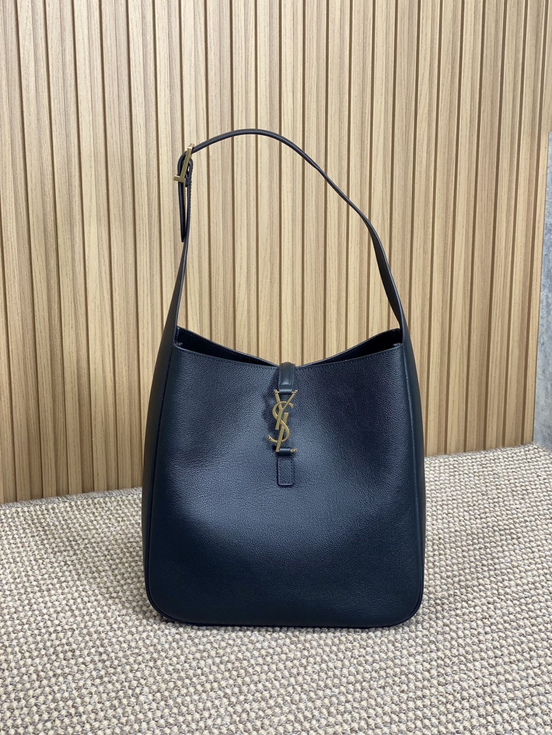 Y51 hobo bags